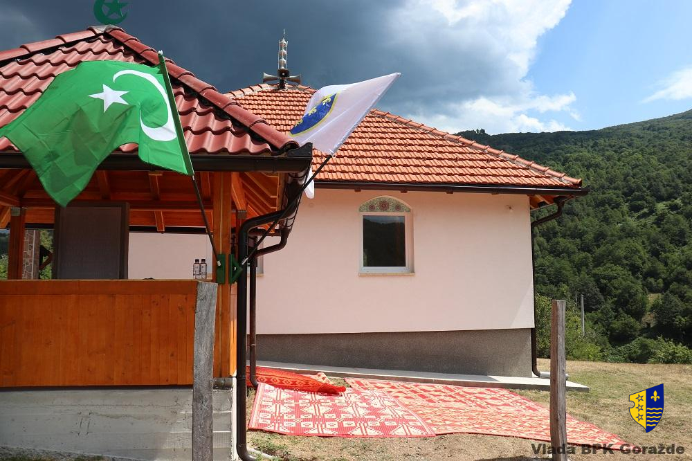 Svečano otvoren mesdžid i šehidsko spomen obilježje u selu Rodijelj u