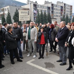 Ponovno protestno okupljanje ispred zgrade Vlade BPK Goražde