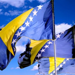 Svim Bosancima i Hercegovcima, građanima Bosansko-podrinjskog kantona Goražde, čestitamo 1. mart  – Dan nezavisnosti jedine nam države Bosne i Hercegovine