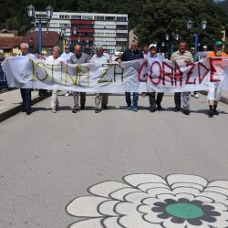 Građani BPK Goražde protestnom šetnjom iskazali nezadovoljstvo nedavno podignutom optužnicom protiv 13 heroja odbrane Goražda