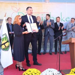 Sajam čiji je cilj promocija Goražda kao voćarskog kraja ove godine okupio je oko 80 izlagača iz BiH i zemalja regiona