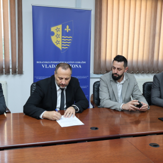 Potpisan ugovor o dodjeli sredstava: Medžlisu Islamske zajednice Goražde odobreno 20.000 KM