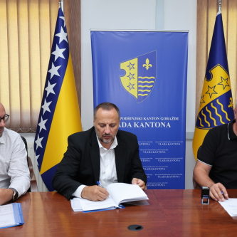 Potpisan ugovor za rekonstrukciju krova Fabrike vode u Vitkovićima