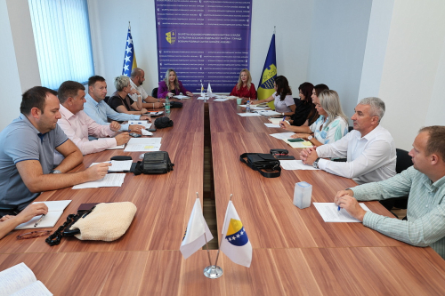 Održan sastanak sa direktorima svih osnovnih i srednjih škola s područja Kantona