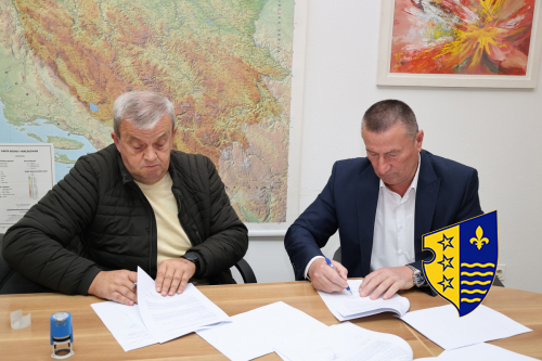 Potpisan ugovor za sanaciju klizišta na regionalnom putu R448 u Podmihovićima