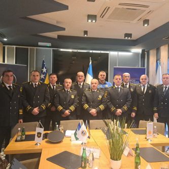 Policijski komesar Uprave policije u sastavu Ministarstva za unutrašnje poslove Bosansko-podrinjskog kantona Goražde na sastanku policijskih rukovodilaca u Bihaću